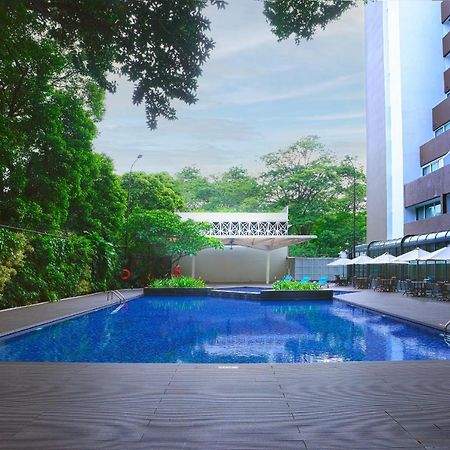 Swiss-Belhotel Pondok Indah Jakarta Bagian luar foto